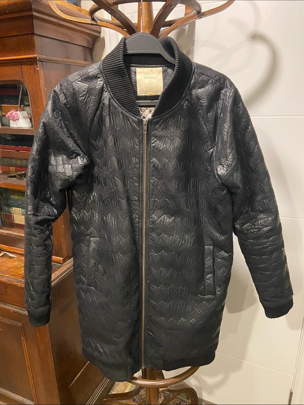 Numph Anthropology Make an entrance Black Quilted Bomber-Style Long Puffer